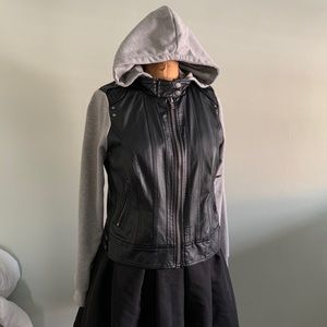 Forever 21 + Hoodie PleatherJacket Size XL NWOT